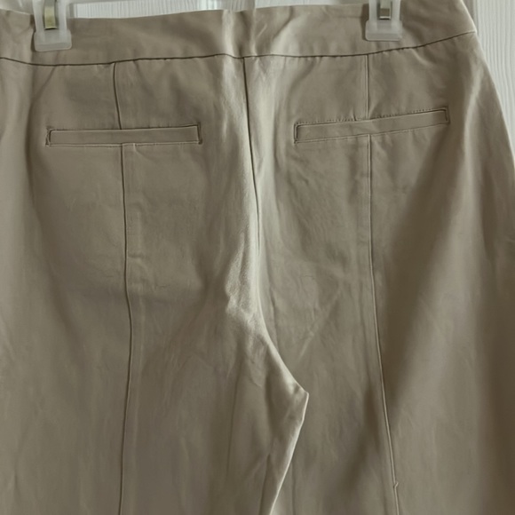 Chico’s size 0.5 khaki color straight/skinny trousers. - Picture 4 of 8